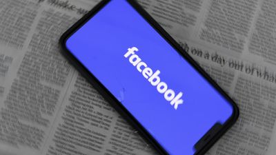 Australia looks at forcing Facebook to do news deals