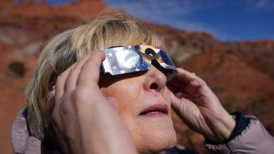 Hurry, these top-rated solar eclipse viewing glasses will sell out before April's total eclipse