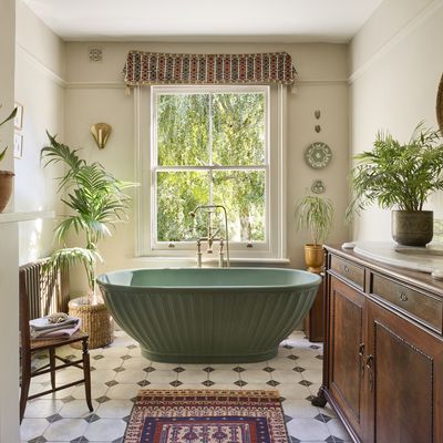 5 Family bathroom layout mistakes to swerve for a functional space