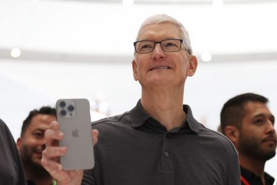 Goldman Sachs analysts unveil a big change to Apple's outlook