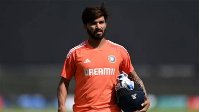 'If his attitude is catchy…': AB de Villiers expects Rohit Sharma, Rahul Dravid to stick with Rajat Patidar in fifth England Test