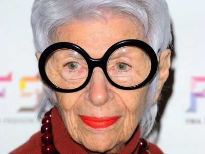 Celebrated stylemaker and self-named 'geriatric starlet' Iris Apfel dies at age 102