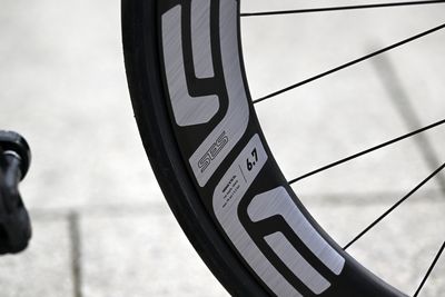 ‘We look forward to working with the UCI to share what we have learned over the years of road tubeless’: Enve responds to UCI’s potential ban on hookless rims