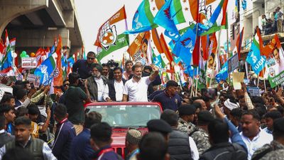 Bharat Jodo Nyay Yatra enters M.P. as Rahul attacks Centre over Agniveers, promises MSP guarantee