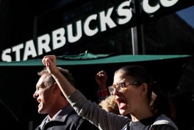 Starbucks Union Pushes For National Bargaining Template