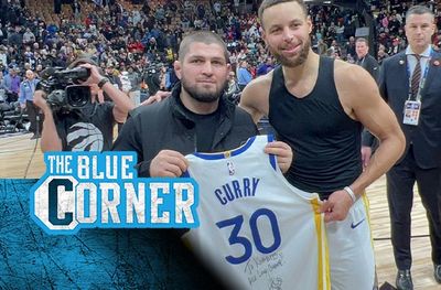 NBA great Stephen Curry gifts UFC Hall of Famer Khabib Nurmagomedov signed game jersey in Toronto