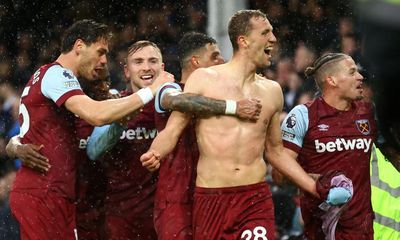West Ham’s stoppage-time double seals comeback and adds to Everton woes