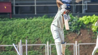 Ranji Trophy Semifinal | Mumbai takes control as the Tamil Nadu batters come a cropper on green top