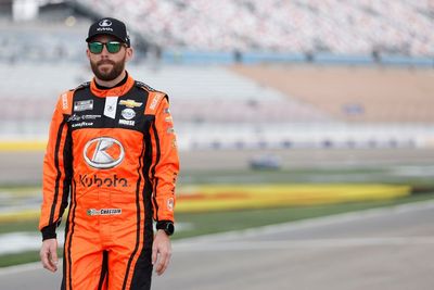 Ross Chastain leads windy NASCAR Cup practice at Las Vegas