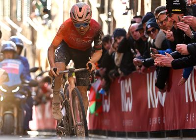 'WTF? It felt like we were in the gruppetto' - Tom Pidcock stunned by Pogacar's Strade Bianche attack