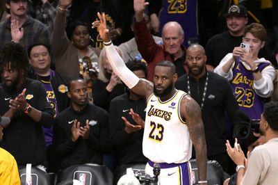 LeBron James becoming the first NBA player to reach 40,000 points had fans in awe