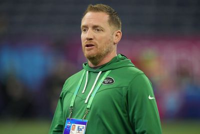 Todd Downing attends, coaches drills during Saturday’s Combine session