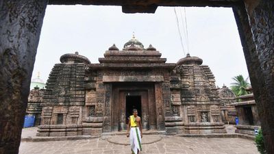 A.P. government sanctions ₹1 crore for development of Srimukhalingam temple in Srikakulam district