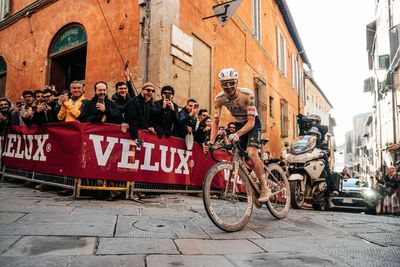 A Monumental Day in Tuscany - Strade Bianche Gallery