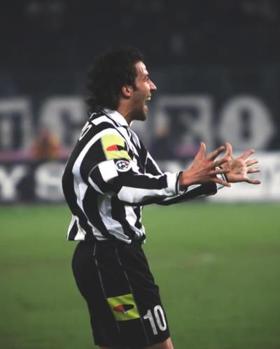 Alessandro Del Piero's Vintage Match Video: A Nostalgic Journey