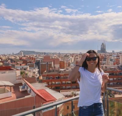 Maggie Macneil Radiates Effortless Chic In Rooftop Photoshoot