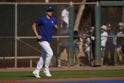 MLB Spring Training Highlights: Dodgers Trio Shines, Sale Impresses