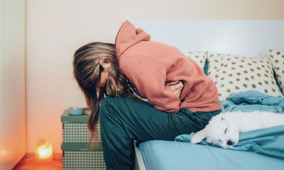 Women in UK waiting almost nine years for endometriosis diagnosis, study finds