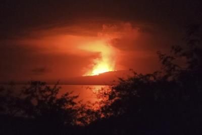 Galapagos Volcano Erupts, Illuminating Night Sky With Lava