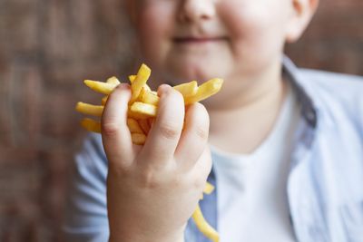 World Obesity Day: Here's How To Promote Healthy Lifestyle In Overweight Children