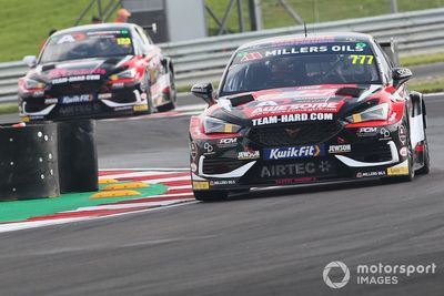 Hard stays in BTCC after all in surprise U-turn