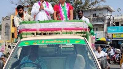 Andhra Rasthra Samiti holds rally in Vizianagaram