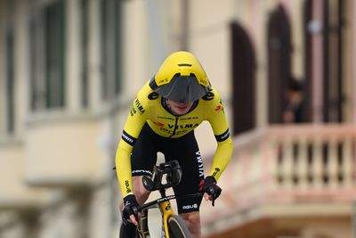Visma-Lease a Bike’s new Giro helmets take aero to ridiculous level