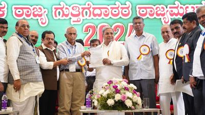 State govt. will provide work worth ₹4,000 crore to benefit small contractors, promises CM
