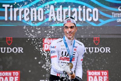 Tirreno-Adriatico: Juan Ayuso storms to opening time trial victory, takes first leader's jersey