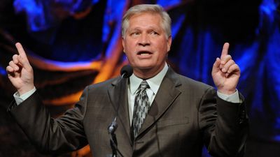 Chris Mortensen’s Legacy Highlighted by What He Did On and Off the Air