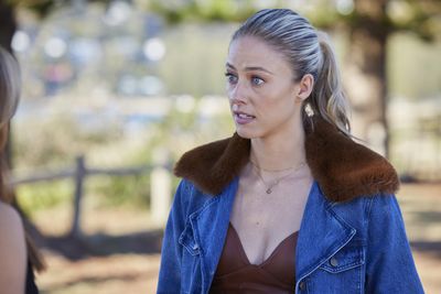 Home and Away spoilers: Is Felicity ready to start dating again?