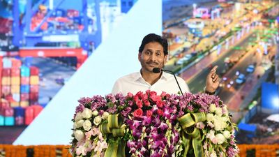 Visakhapatnam will be my home and I will perform the swearing-in ceremony in this city, says CM Jagan