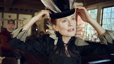 Julianne Moore on why the sex scenes in her new steamy period drama were crucial to bringing the story to life