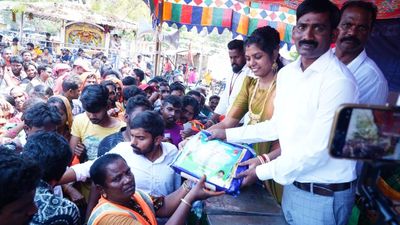 YSRCP government ensured food security to all sections: A.P. Food Commission member