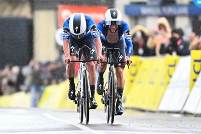 Evenepoel apologises to ex-teammate Declercq after lashing out at Paris-Nice