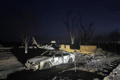 Texas Fire Chief Dies Battling House Fire Amid Wildfires