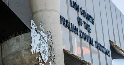 'Caught red-handed': Neighbours foil alleged burglar's escape