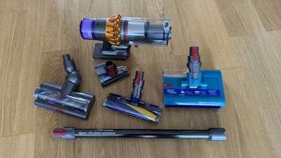 Dyson V15s Detect Submarine review: a dazzling wet and dry vacuum