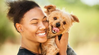 Trainer shares the secret to building a happy relationship with your dog, and it’s super effective!