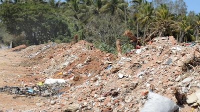 MCC to register criminal case against debris dumpers