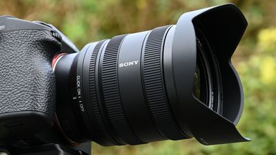 Sony fires shots at Canon with a potential 24-70mm f/2 lens