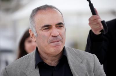 Russian List Adds Kasparov As 'Terrorist And Extremist'