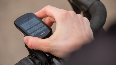 'I was carting around a screen on my bars while trying to avoid the larger one at home' - Lessons from a week without a cycling computer
