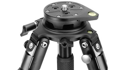 Get to grips with Vanguard's new Alta Pro 3VRL tripods at The Photography & Video Show