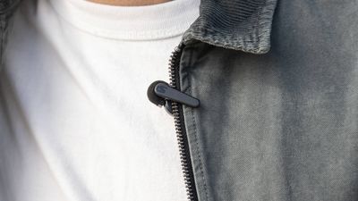 Calling all content creators - Shure has unveiled the world’s smallest dual-channel clip-on microphone