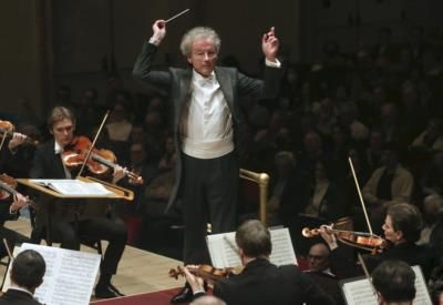 Vienna Philharmonic Welcomes More Female Musicians