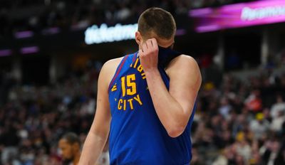 The Nuggets need to prioritize Nikola Jokic’s health over chasing the West’s top seed