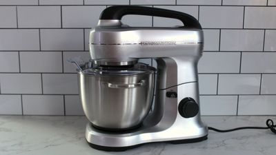 Hamilton Beach Electric Stand Mixer – a budget-friendly option for easy bakes