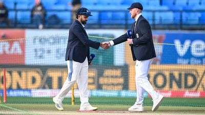 5th Test: England elect to bat against India; Ashwin and Bairstow mark milestone appearances