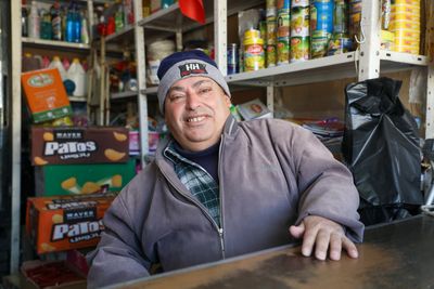 This Hebron grocer won’t let Israeli shutdowns stop him